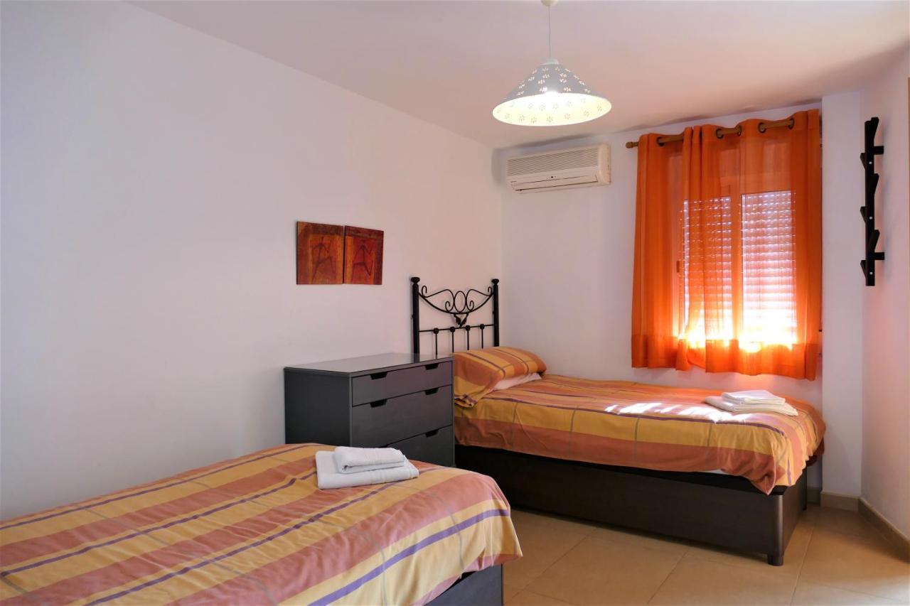 El Descanso - By Costadelsolholiday Family Villa By Marina Heated Private Pool! 베날마데나코스타 외부 사진